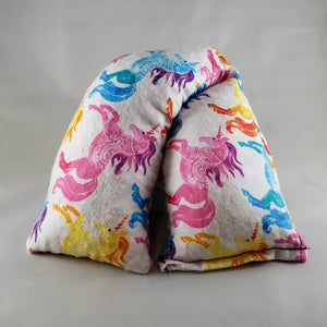 A NerdyKeppie Unicorn Flannel Print Heat & Cold Pack. 